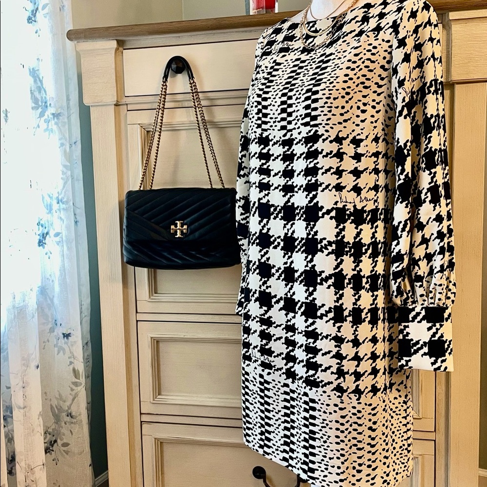 H&M Black and white elegant short dress